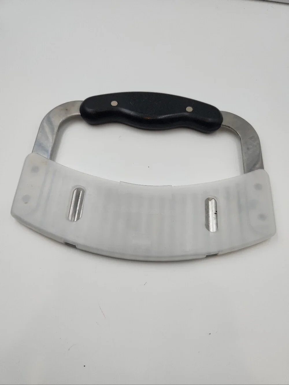Pampered Chef Mix N Chop #2583 Black Hamburger Meat Chopper Crinkle Cutter Hold